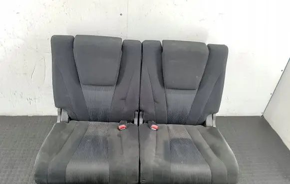 Mazda 5 Third row seats 