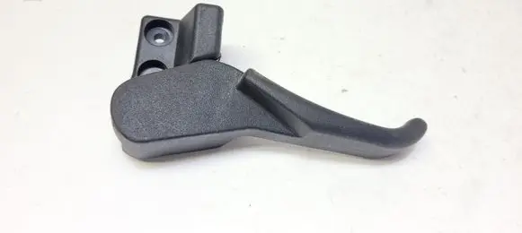 Volkswagen PASSAT B5.5 Engine bonnet (hood) release handle 3B1823533