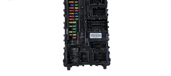 Ford Fusion II BSM Control unit HU5T15604 HU5T15604BDB A2C7586780100