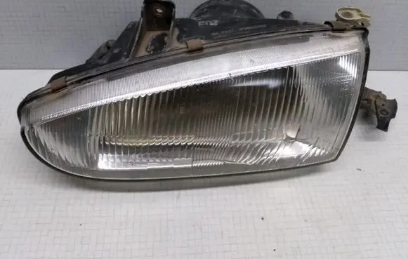 Hyundai Lantra I Headlight/headlamp 1012492