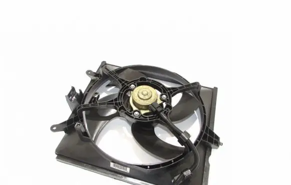 Mitsubishi Carisma Radiator cooling fan shroud 8240247