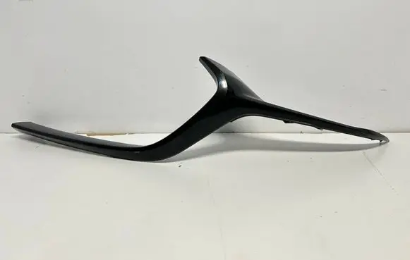 Mazda 3 Front grill BCKN50771