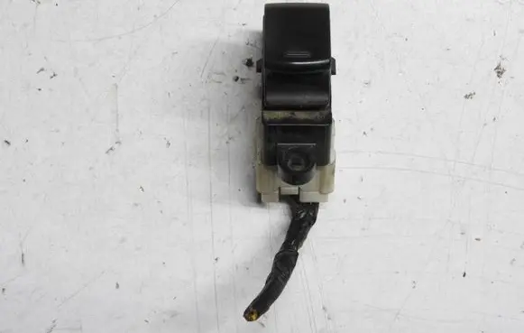 Nissan Micra Quarter vent window switch 