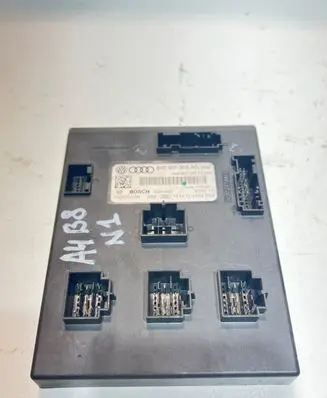 Audi A4 S4 B8 8K Light module LCM 8K0907063AC 03014001 F005V01108