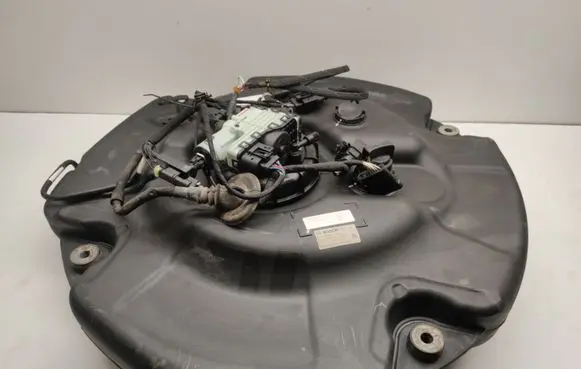 Mercedes-Benz S W221 AdBlue liquid reservoir A2214709301