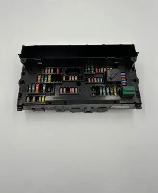 BMW X3 F25 Fuse module 9210863 00888306 117033444