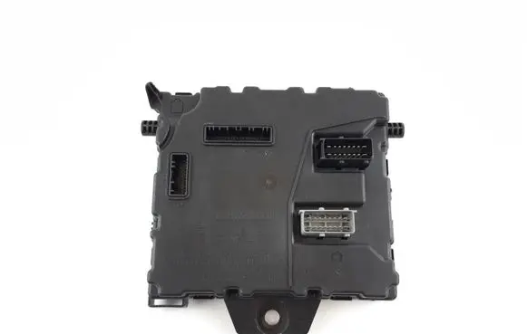 Renault Kangoo II Comfort/convenience module 284B16080R 25377642 NS10404105