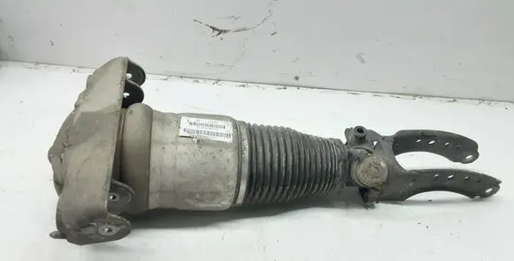 Audi Q7 4L Front air suspension shock absorber 7L8616039D
