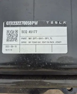 Tesla Model Y Hybrid / electric car battery TG123212002CAY 123442200A P123442200A