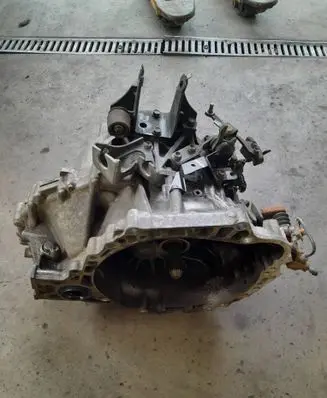 Toyota Avensis T270 Manual 6 speed gearbox