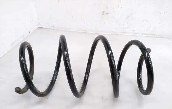 Skoda Octavia Mk3 (5E) Front coil spring 