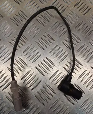 Audi A4 S4 B6 8E 8H Crankshaft position sensor 0261210179 078906433B