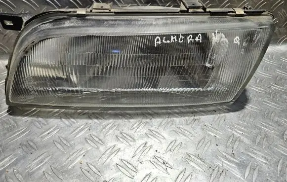 Nissan Almera Headlight/headlamp 1514L 4739