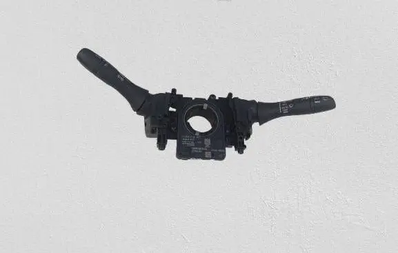 Nissan Qashqai Wiper turn signal indicator stalk/switch