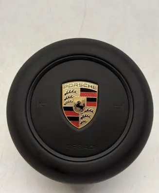 Steering wheel airbag