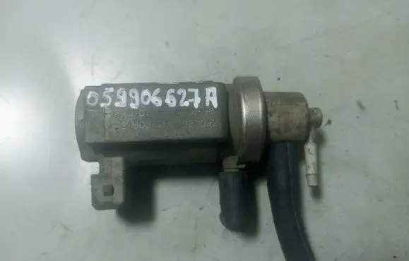 Audi A4 S4 B6 8E 8H Turbo solenoid valve 059906623B