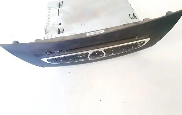 Renault Laguna III Radio/CD/DVD/GPS head unit 281150013r 281150013rt