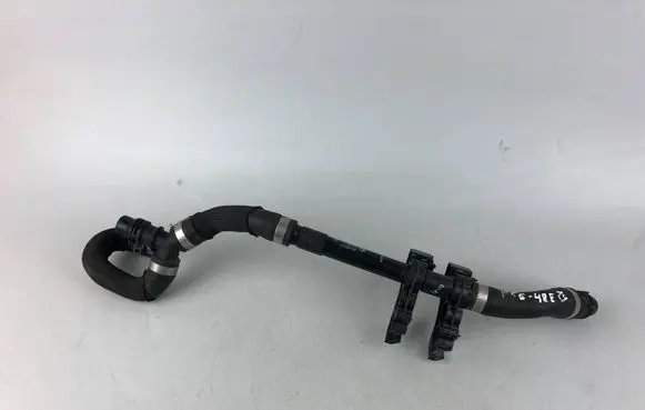 Mini One - Cooper F56 F55 Engine coolant pipe/hose 8741800