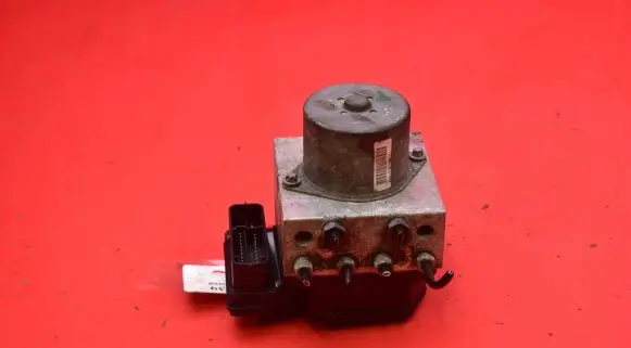 Ford Mondeo MK IV ABS Pump 8G91-2C405-AA