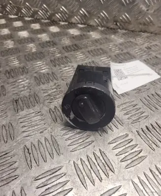 Audi A4 S4 B6 8E 8H Light switch 8E0941531A
