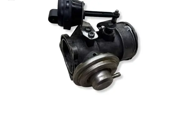 Audi A4 S4 B6 8E 8H EGR valve 038129637L