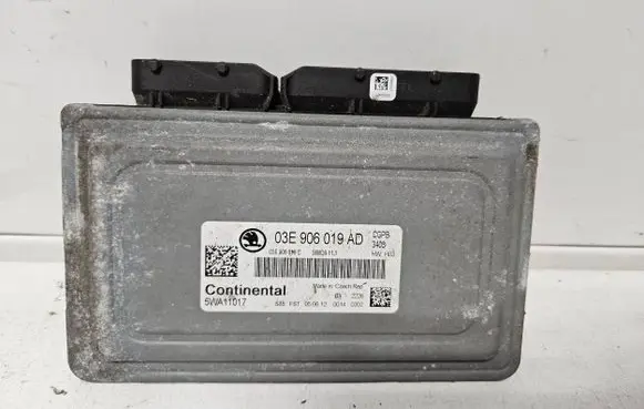 Skoda Roomster (5J) Engine control unit/module 03E906019AD 5WA11017 03E906010C