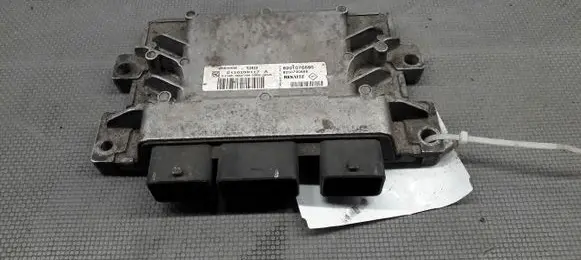 Renault Twingo I Engine control unit/module ECU 8201076690
