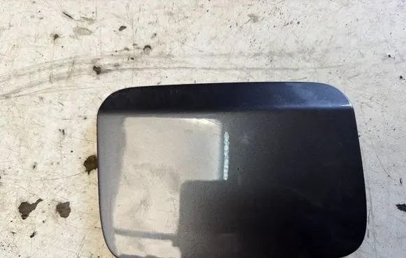 BMW 3 E90 E91 Fuel tank cap