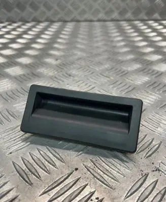 Volkswagen Tiguan Tailgate/trunk/boot exterior handle 