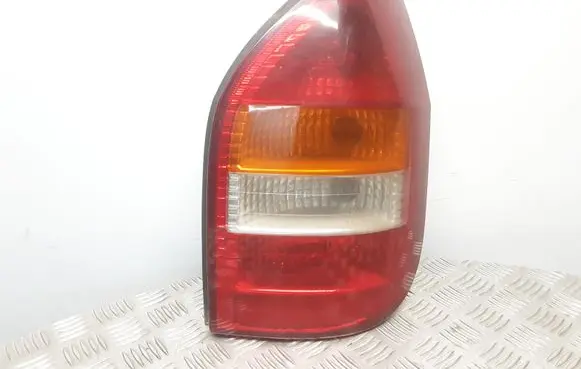 Opel Zafira A Rear/tail lights
