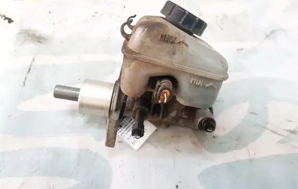 Opel Zafira A Master brake cylinder 32066734