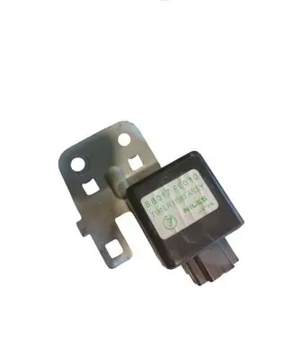 Subaru Impreza II Window wiper interval relay 88017fe010