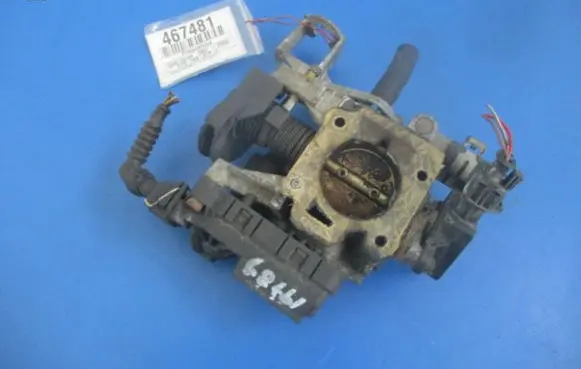 Opel Corsa B Throttle body valve 