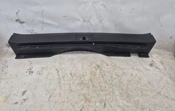 Volkswagen PASSAT B8 Trunk/boot sill cover protection 3G9863459