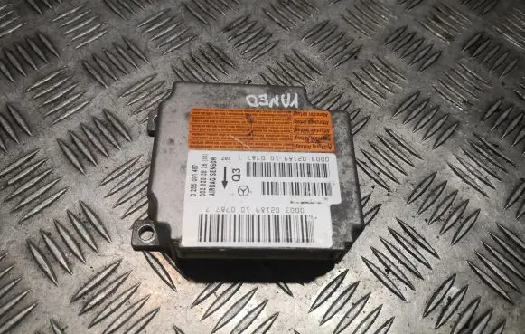 Mercedes-Benz Vaneo W414 Airbag control unit/module 0028203826 A0028203826
