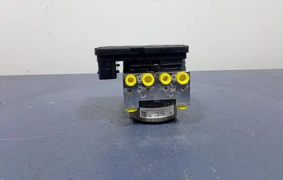 Ford Escape III ABS Pump GV61-2C405