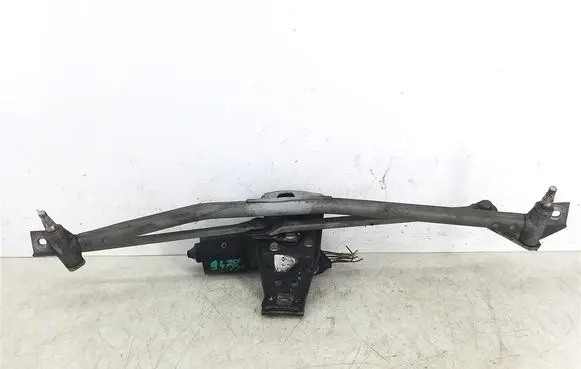 Front wiper linkage