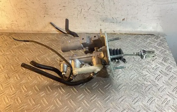 Lexus RX 450H Master brake cylinder 13811010550 325308051049