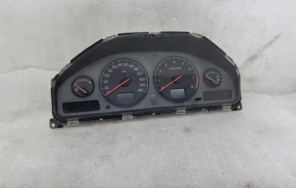 Volvo S60 Speedometer (instrument cluster) 9499668 9459821 69294570T