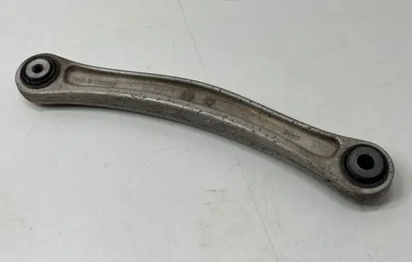 Porsche Cayenne (92A) Rear control arm 7L0505376A