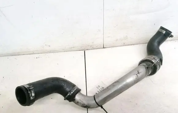 Renault Megane II Intercooler hose/pipe 8200185556B 7087302004