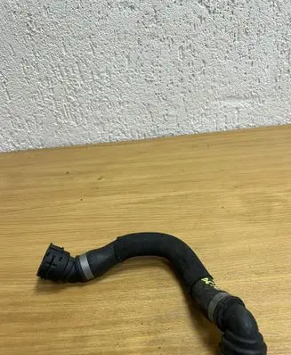 BMW X5 E70 Engine coolant pipe/hose 7557185 D6385