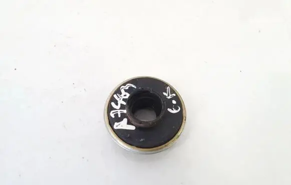 Toyota Avensis Verso Coil spring mount 
