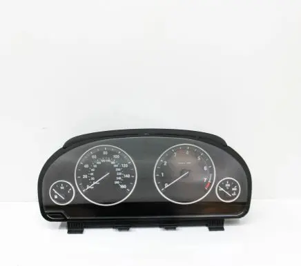 BMW 5 F10 F11 Speedometer (instrument cluster) 9285193