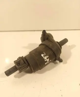 Opel Zafira B Windscreen/windshield washer pump 24439254