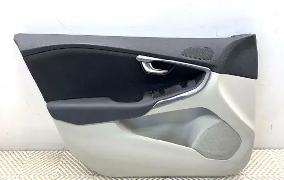 Volvo V40 Front door card panel trim 1319932