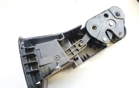 Hyundai H-1, Starex, Satellite Seat back rest lock catch 