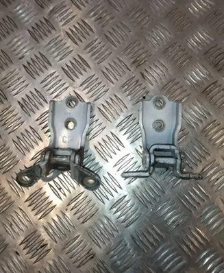 Opel Antara Front door hinge set A047587