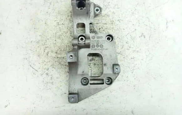 Volkswagen Golf VI Generator/alternator bracket 06F903143F