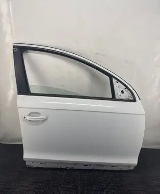 Audi Q7 4L Front door 